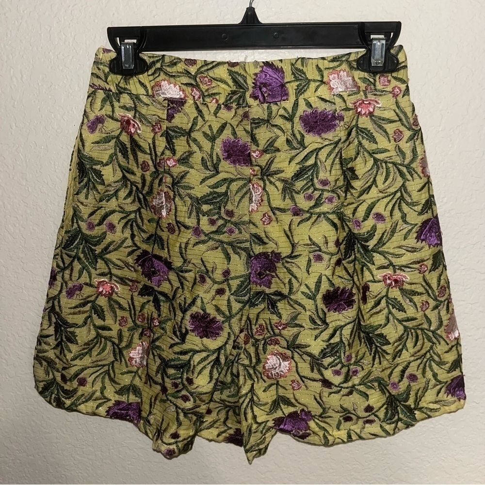 Anthropologie x La Fuori Floral Embroidered Shorts Size XSP New With Tags - Picture 5 of 7
